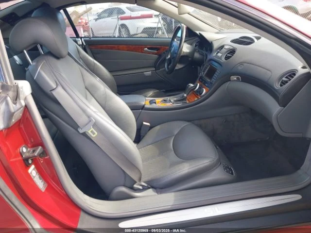 Mercedes-Benz SL 500  - изображение 9