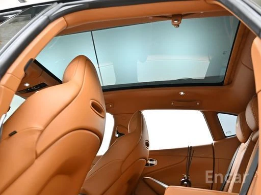 Aston Martin DBX DBX 4.0 V8, снимка 16 - Автомобили и джипове - 54152960