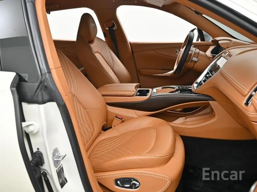 Aston Martin DBX DBX 4.0 V8, снимка 3 - Автомобили и джипове - 54152960