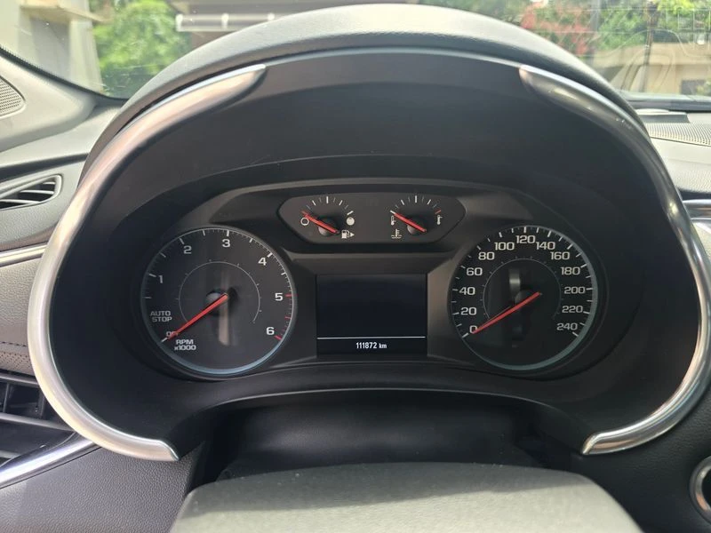 Chevrolet Malibu 1.6 Automatic КРАЙНА ЦЕНА: 11943 EUR !!!РЕАЛНА КРА, снимка 8 - Автомобили и джипове - 55967885
