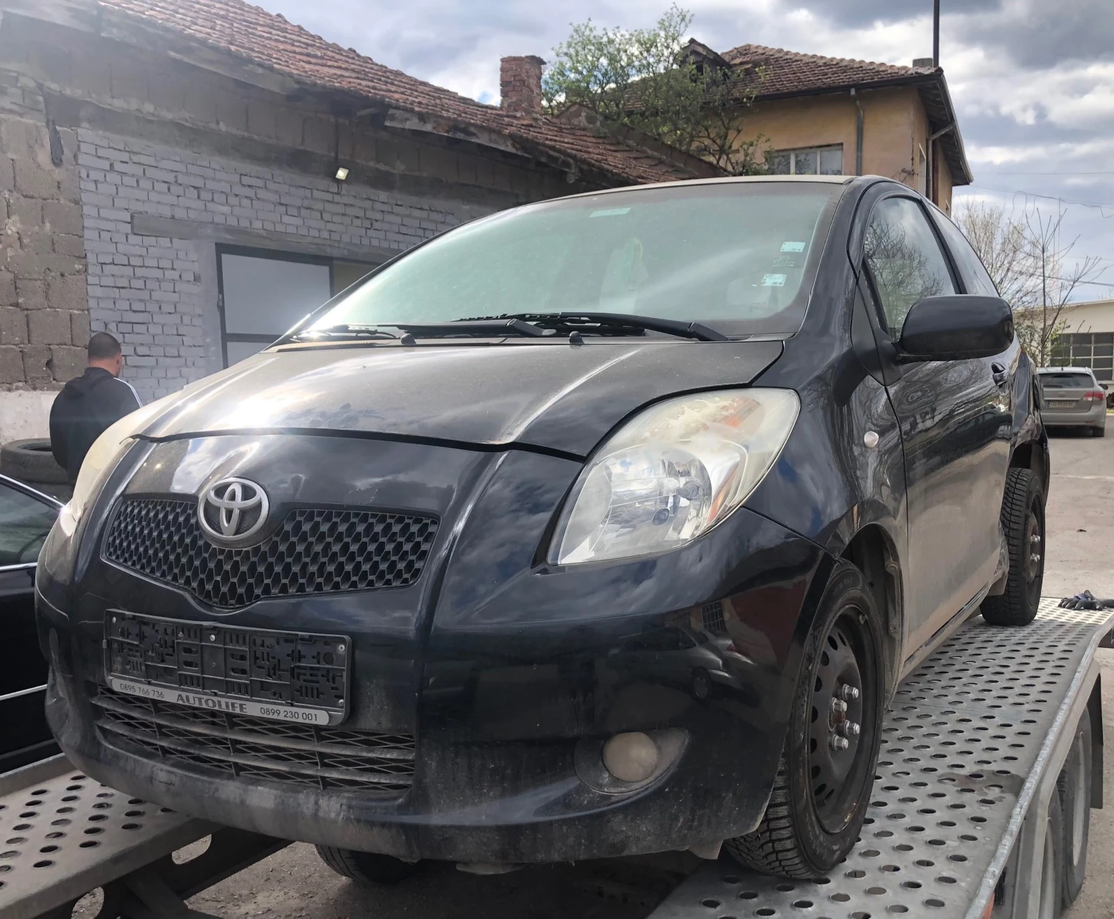 Toyota Yaris 1.3 VVTI, снимка 1