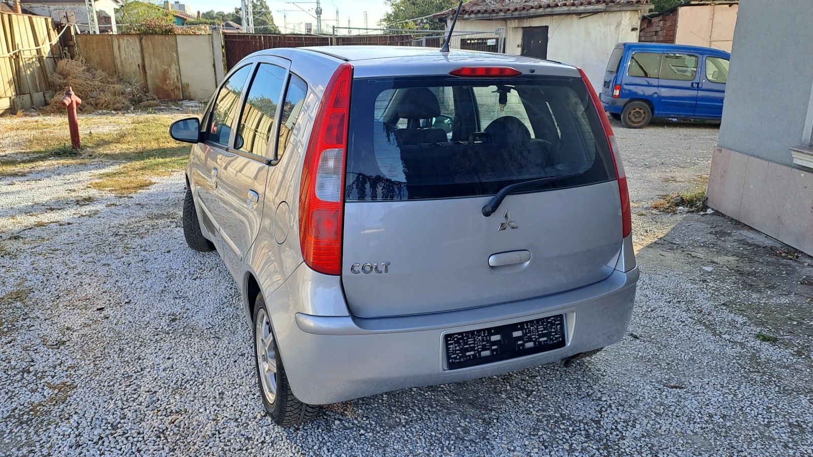 Mitsubishi Colt 1.3 - изображение 5