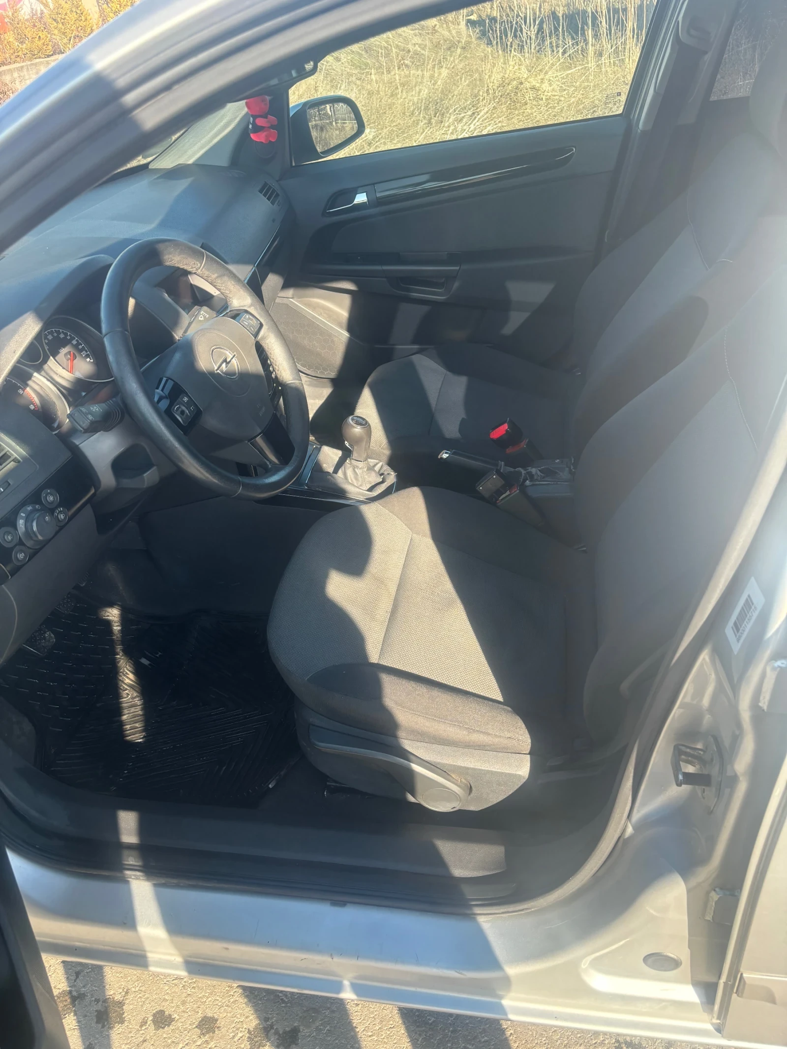 Opel Astra Facelift - изображение 6