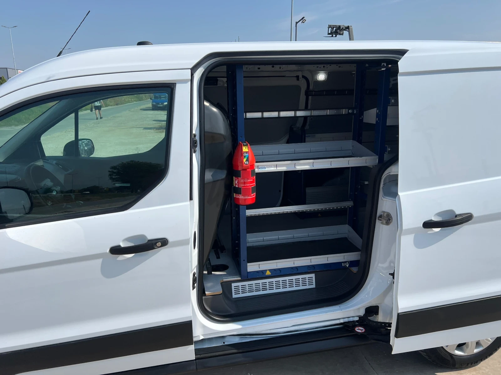 Ford Connect 1.5tdci-Maxi-Klima - изображение 8