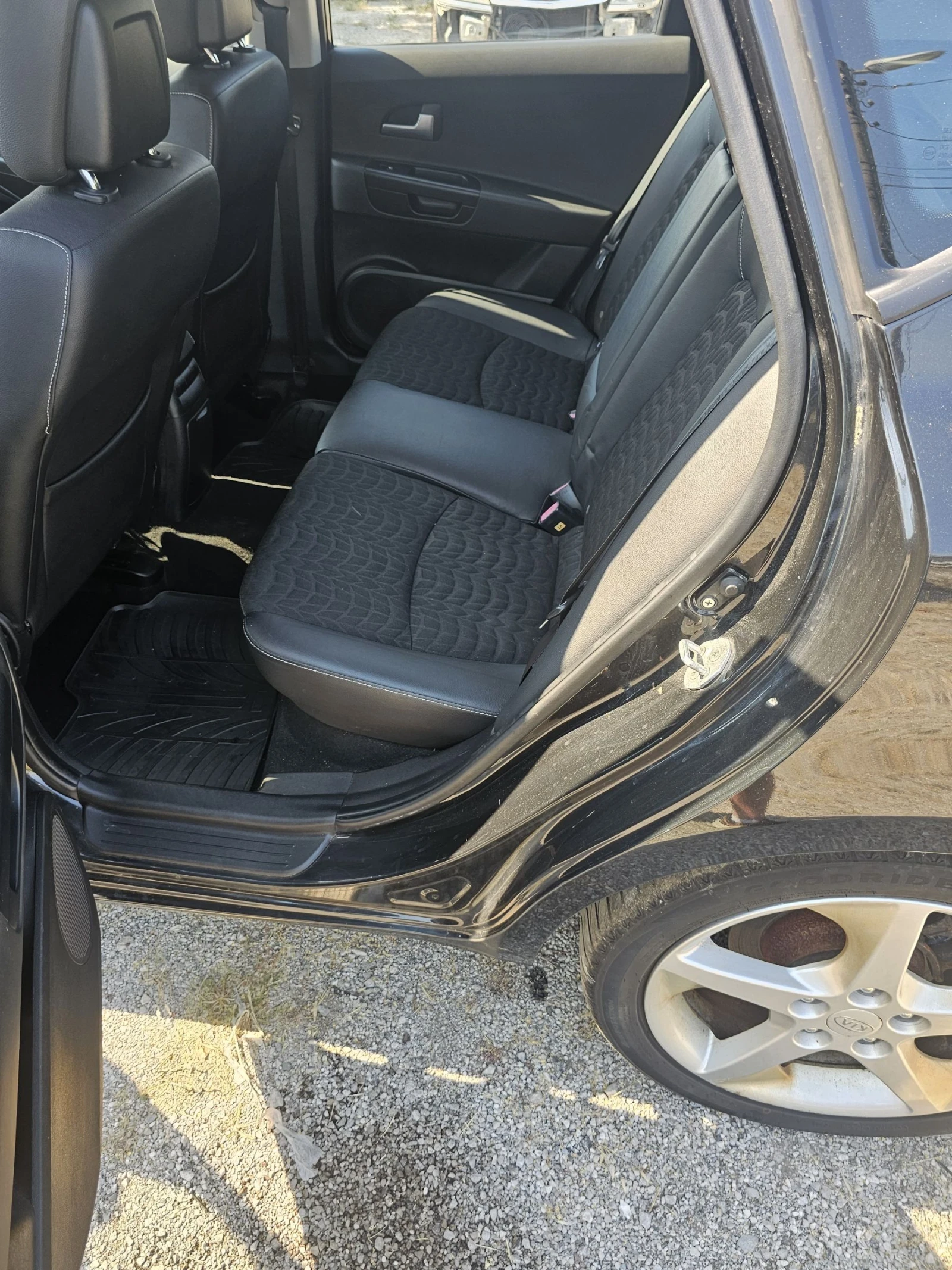 Kia Ceed 2.0 CRDI | Mobile.bg   11