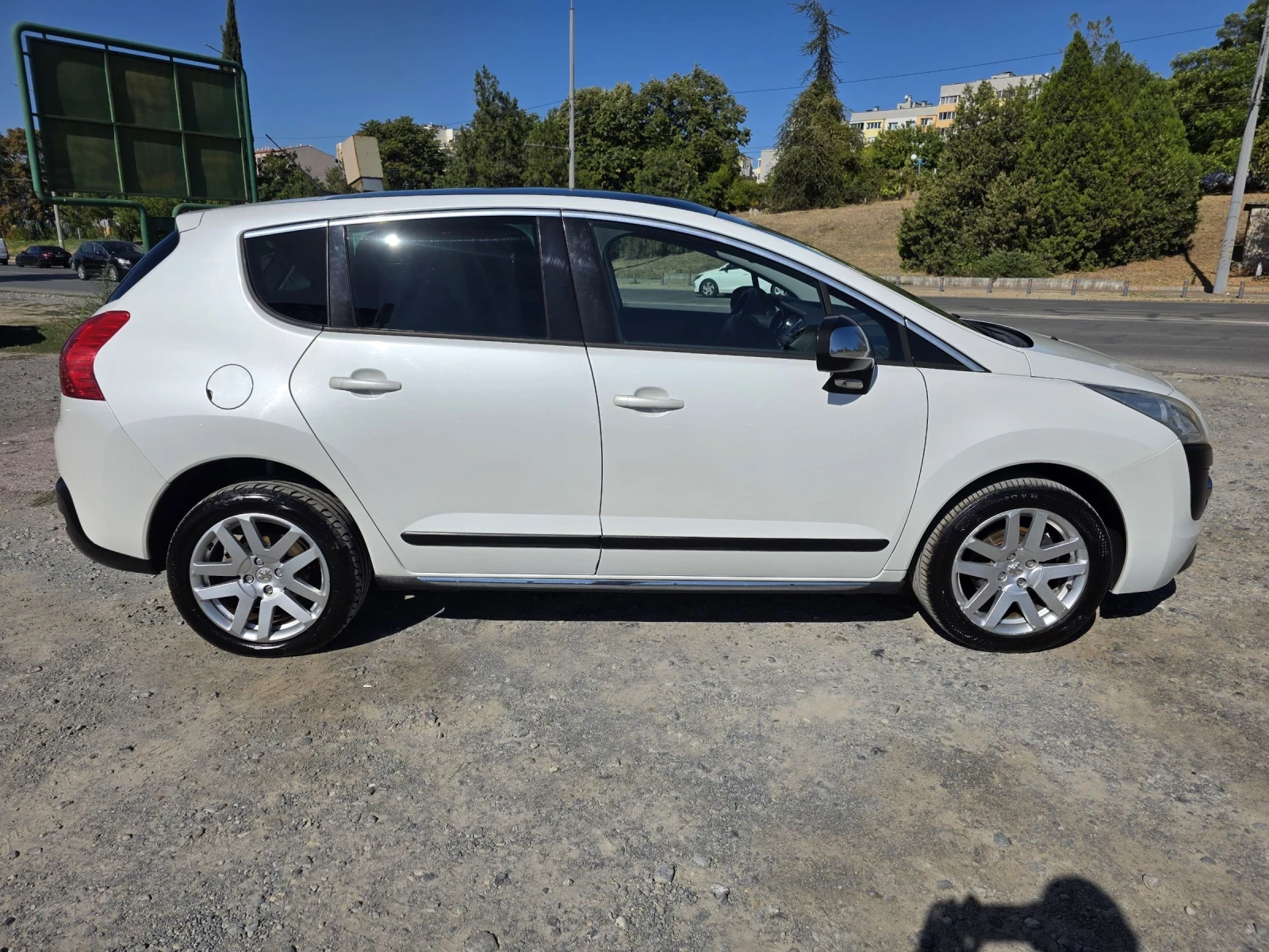 Peugeot 3008 1.6 HDI 112k.c - изображение 4