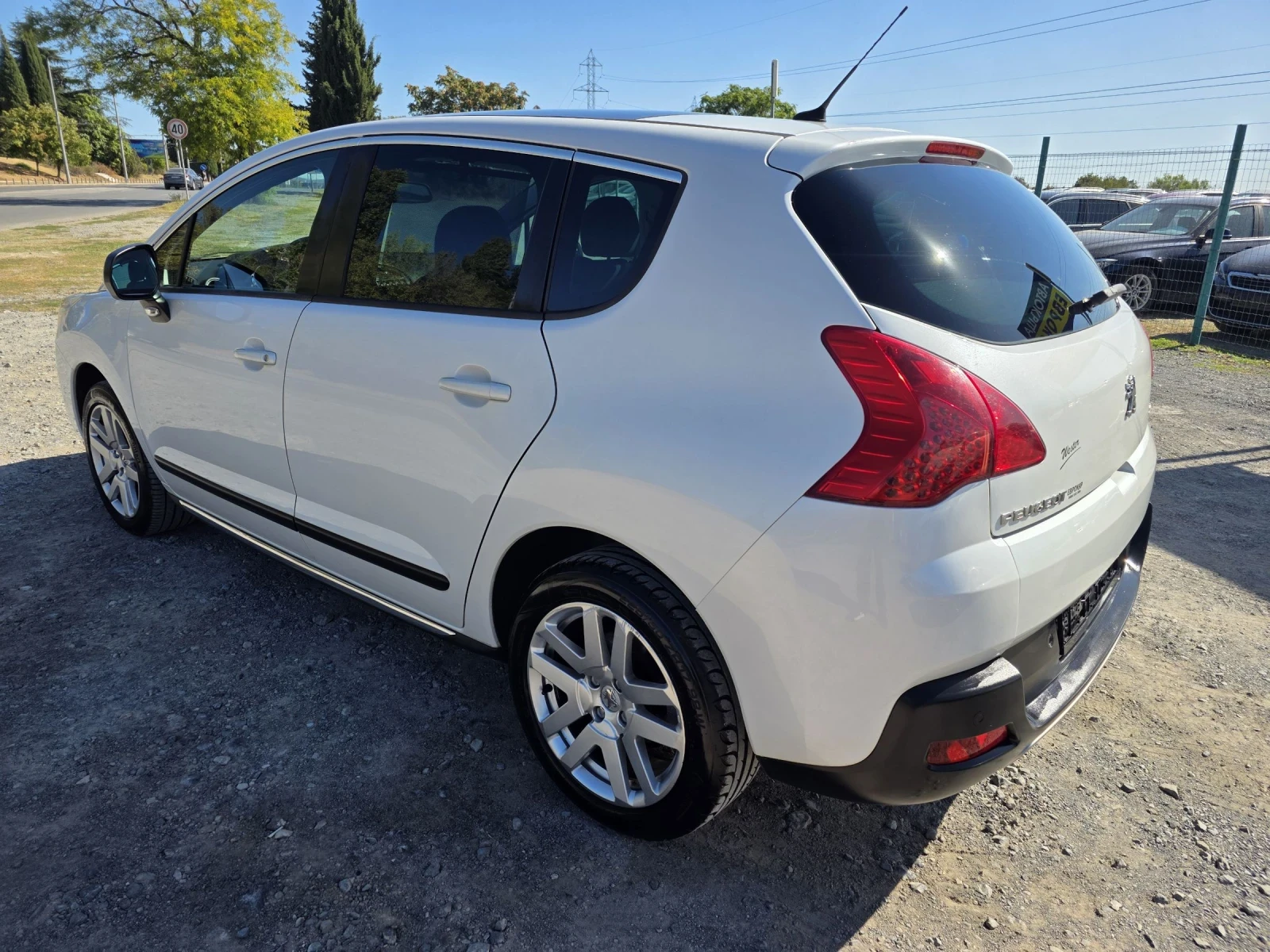 Peugeot 3008 1.6 HDI 112k.c - изображение 7
