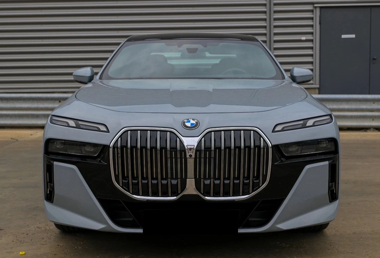 BMW 740 M-Sport xDrive - изображение 3