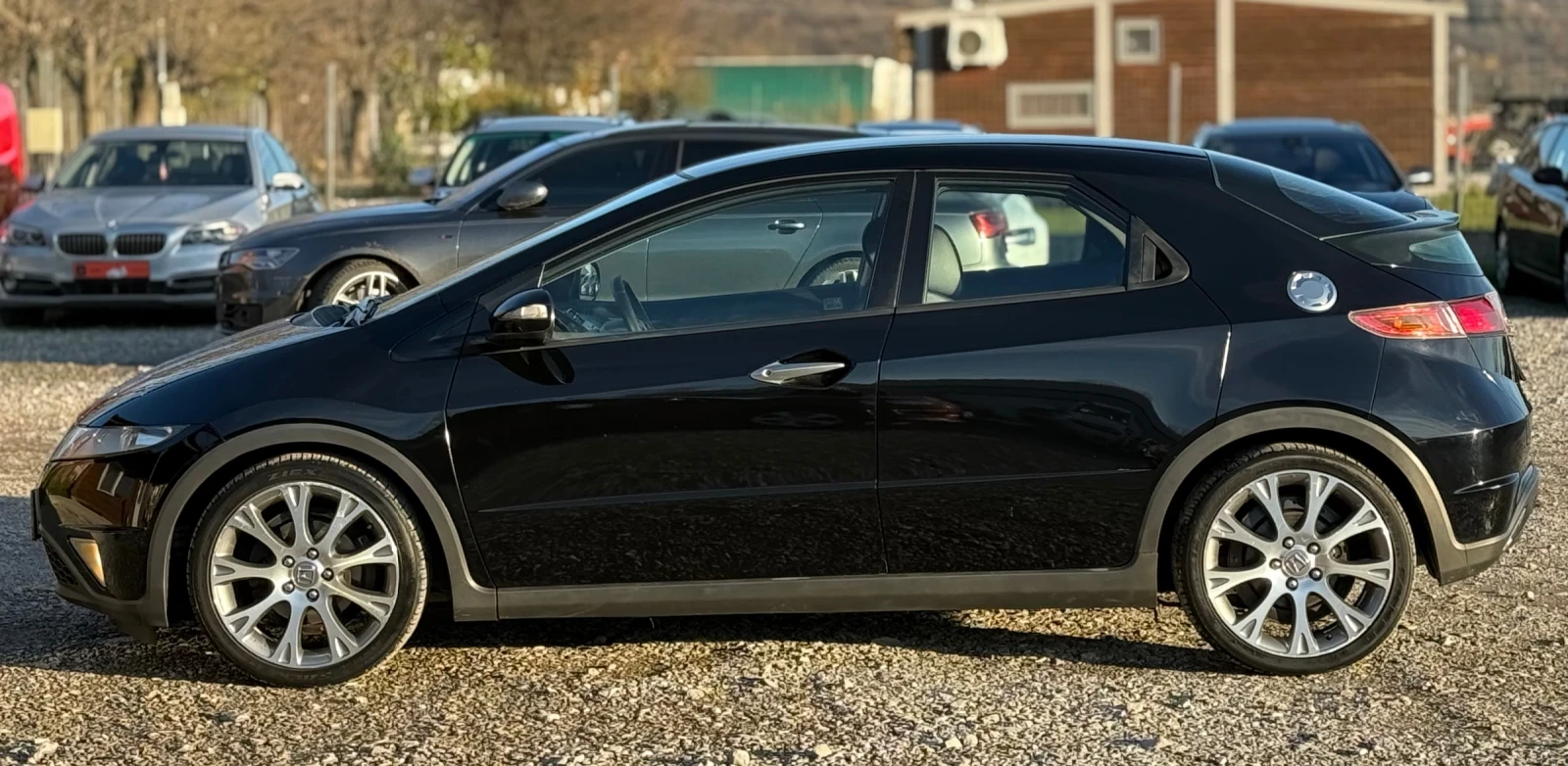 Honda Civic 2.2 i-CDTi 140к.с * Климатроник*  - изображение 7