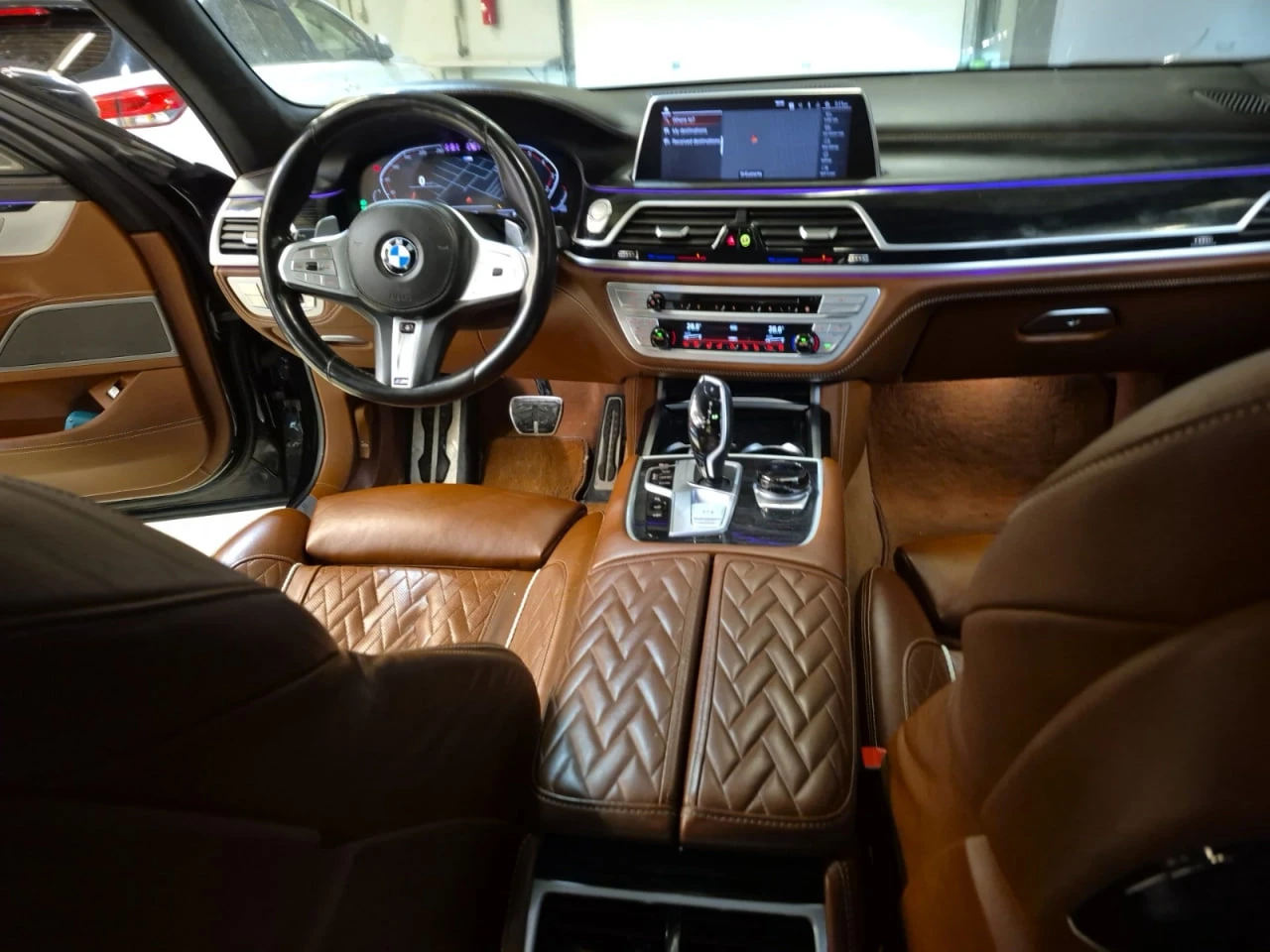 BMW 750 CARFAX* АВТОФИНАНСИРАНЕ* БЕЗ ПЪРВОНАЧАЛНА ВНОСКА*  - изображение 9