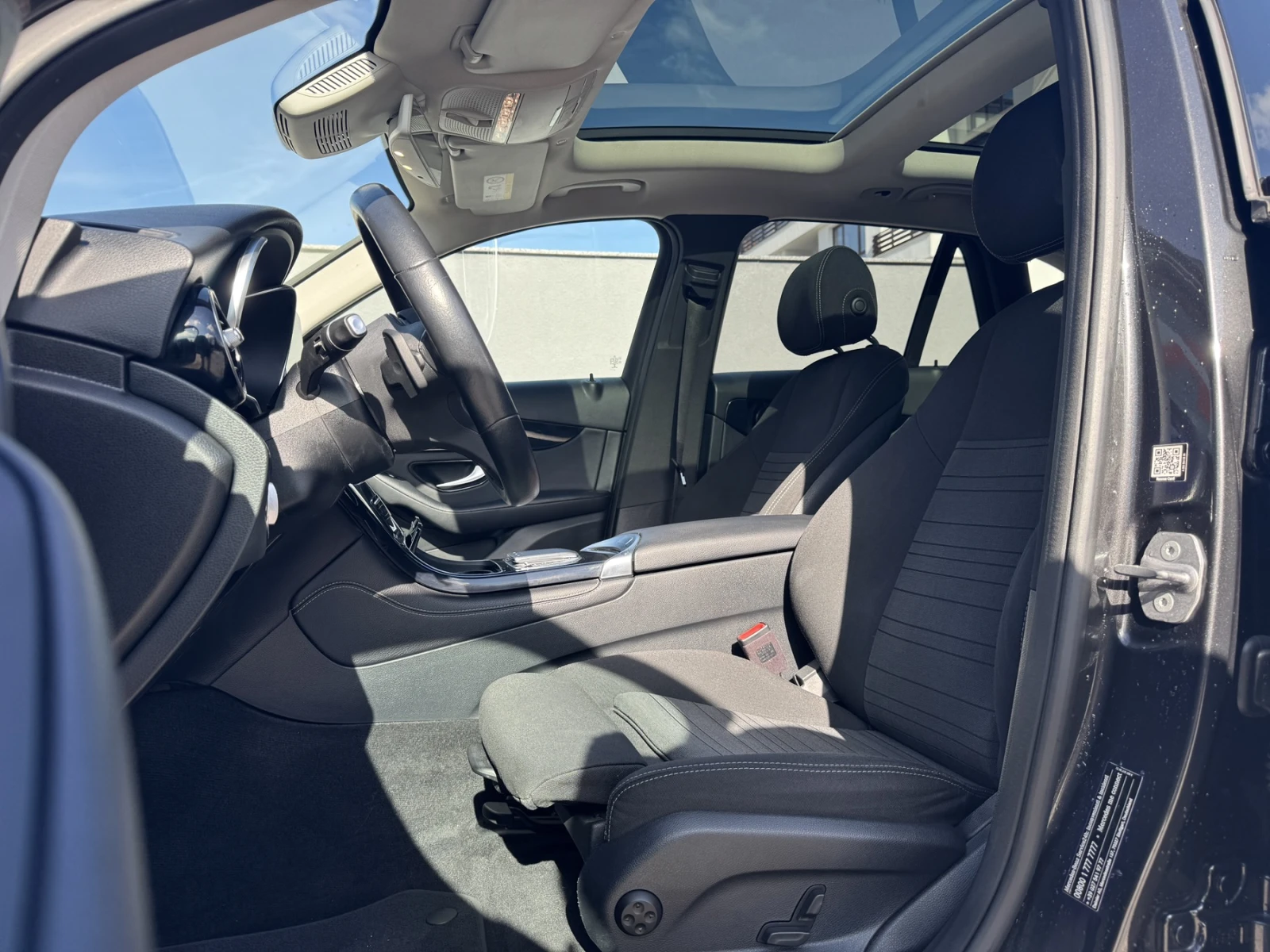 Mercedes-Benz GLC 200 4 MATIC EQ BOOST - изображение 9