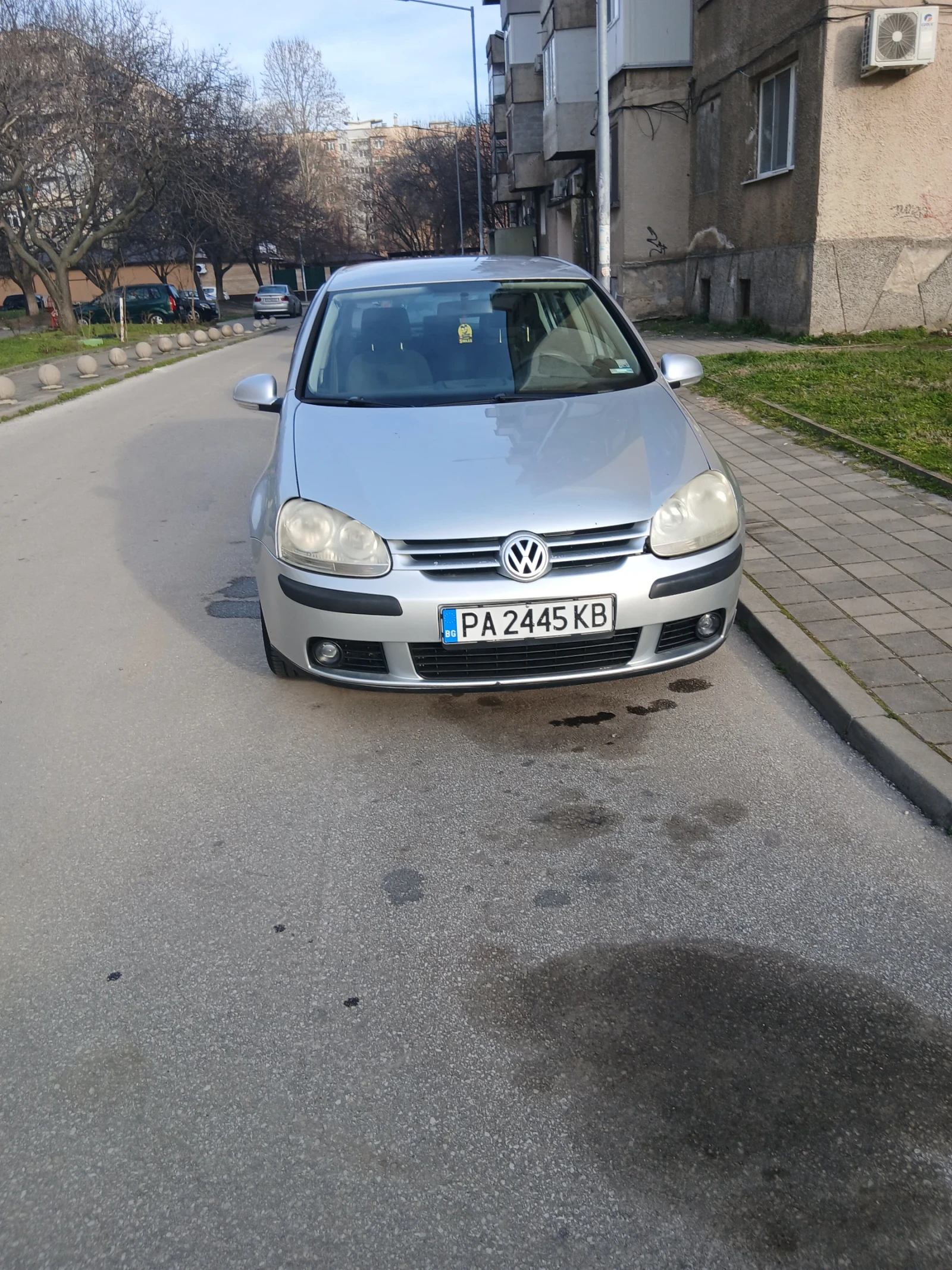 VW Golf 1.4, снимка 2 - Автомобили и джипове - 53993832