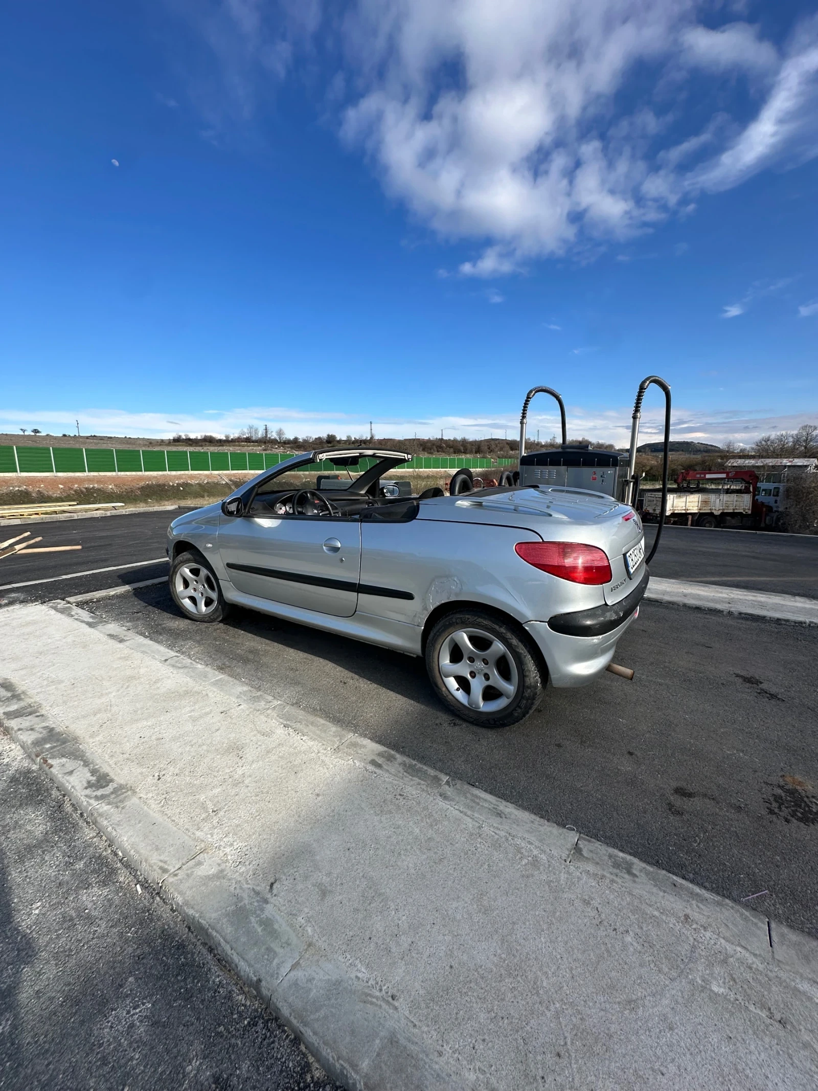 Peugeot 206 CC, снимка 2 - Автомобили и джипове - 54098347