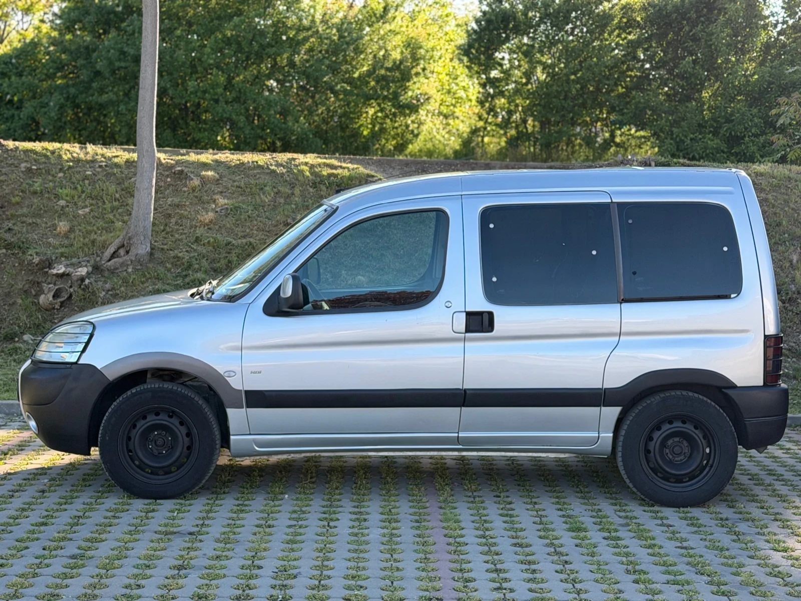 Peugeot Partner 2.0 HDI / VTC, снимка 7 - Автомобили и джипове - 54556165