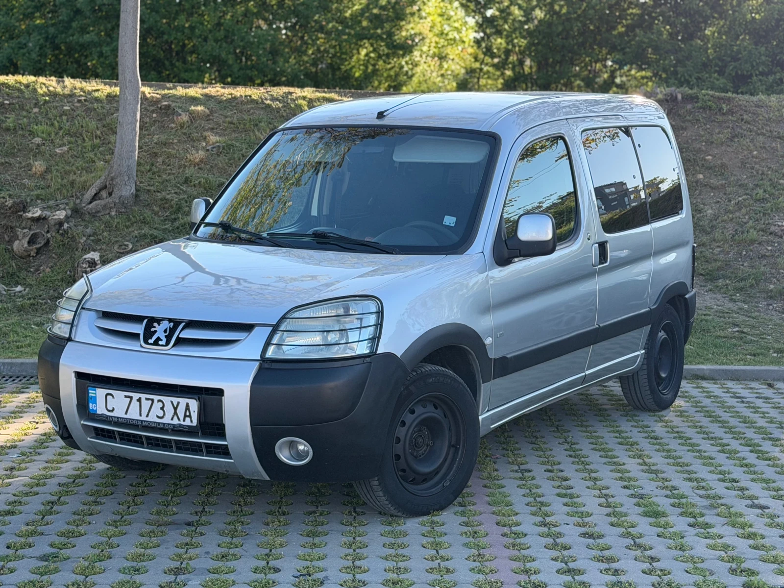 Peugeot Partner 2.0 HDI / VTC, снимка 8 - Автомобили и джипове - 54556165