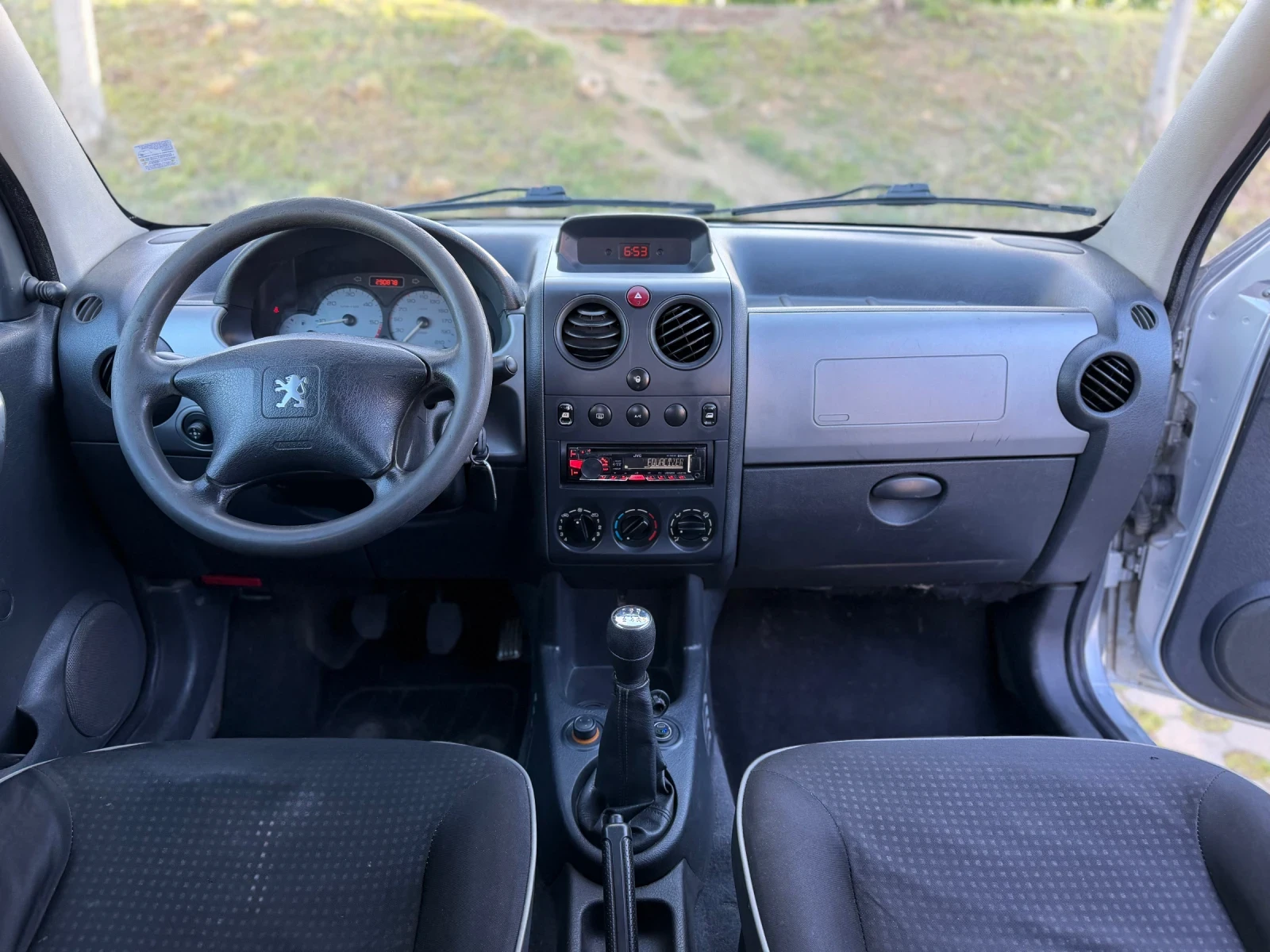 Peugeot Partner 2.0 HDI / VTC, снимка 11 - Автомобили и джипове - 54556165