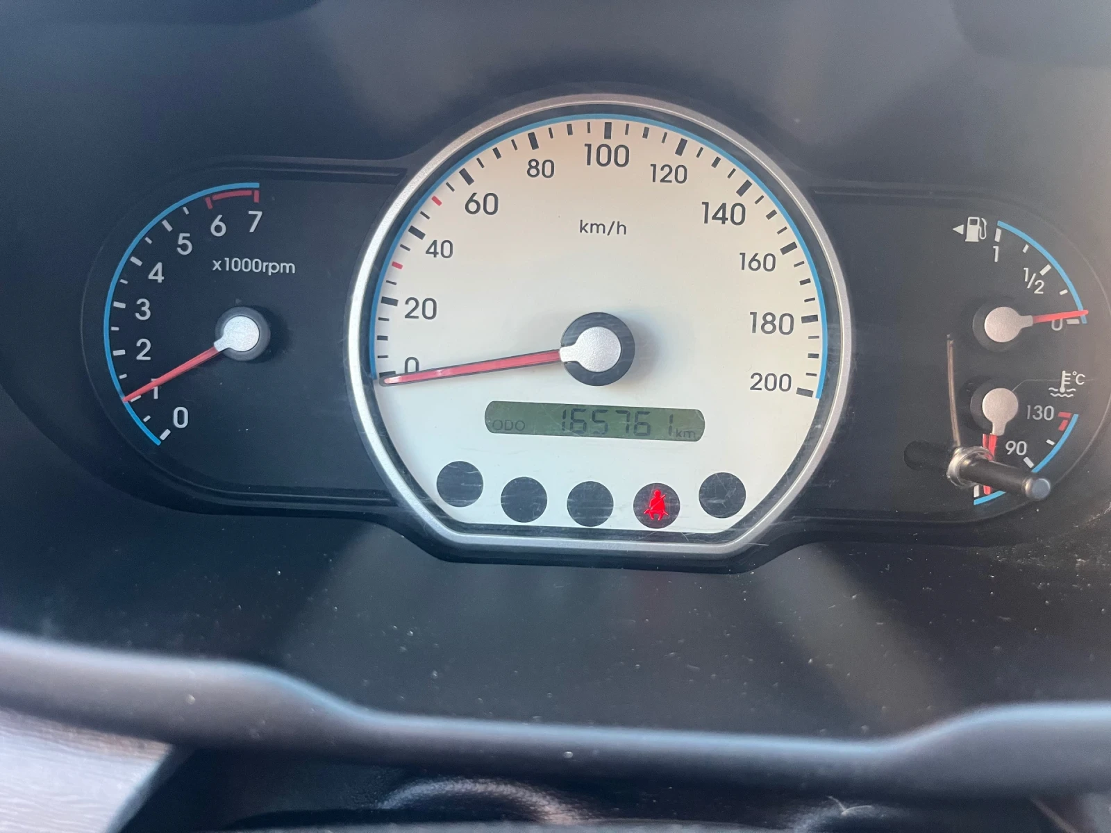 Hyundai I10 1.1 - Automatic , снимка 12 - Автомобили и джипове - 54701472