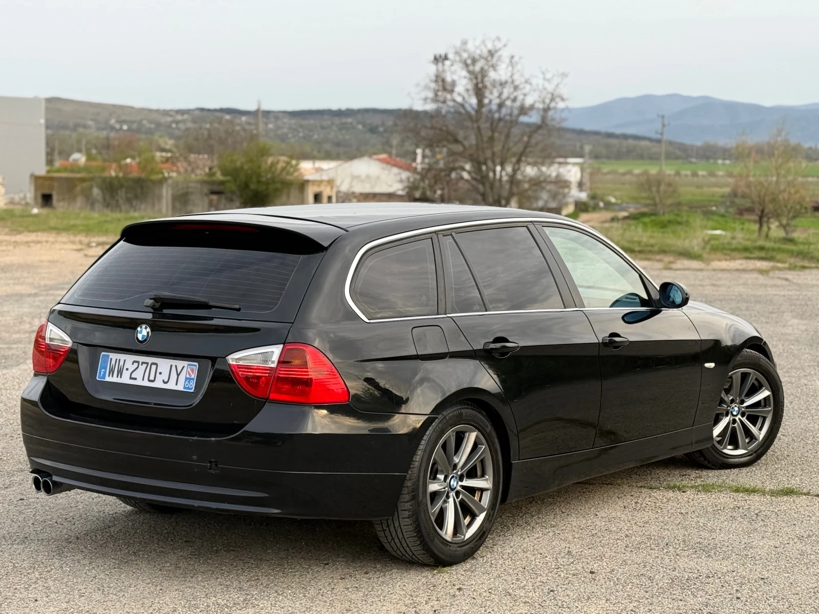 BMW 330, снимка 3 - Автомобили и джипове - 54954542