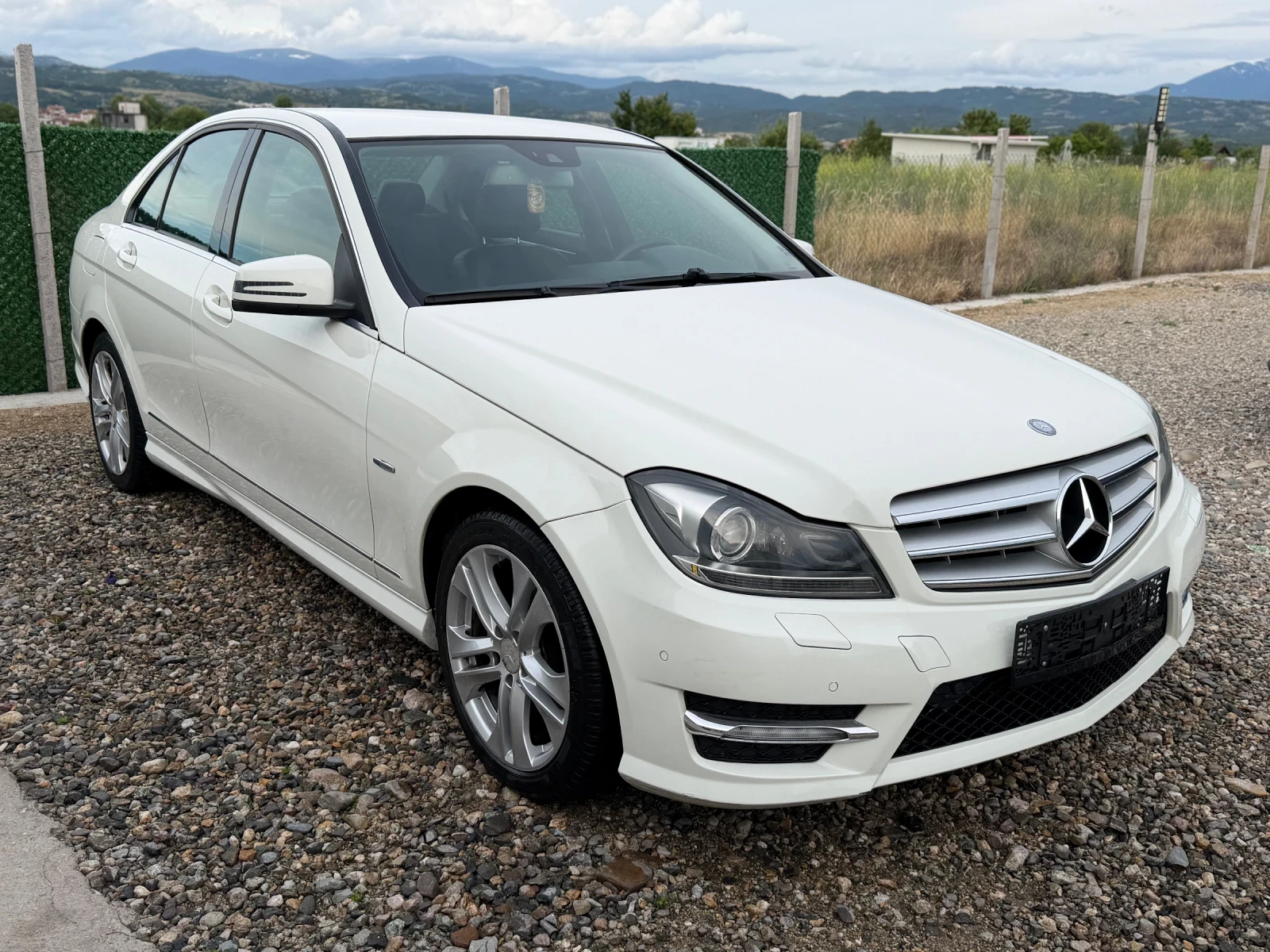 Mercedes-Benz C 220 /// CDI /// AMG LINE ///, снимка 3 - Автомобили и джипове - 55016222