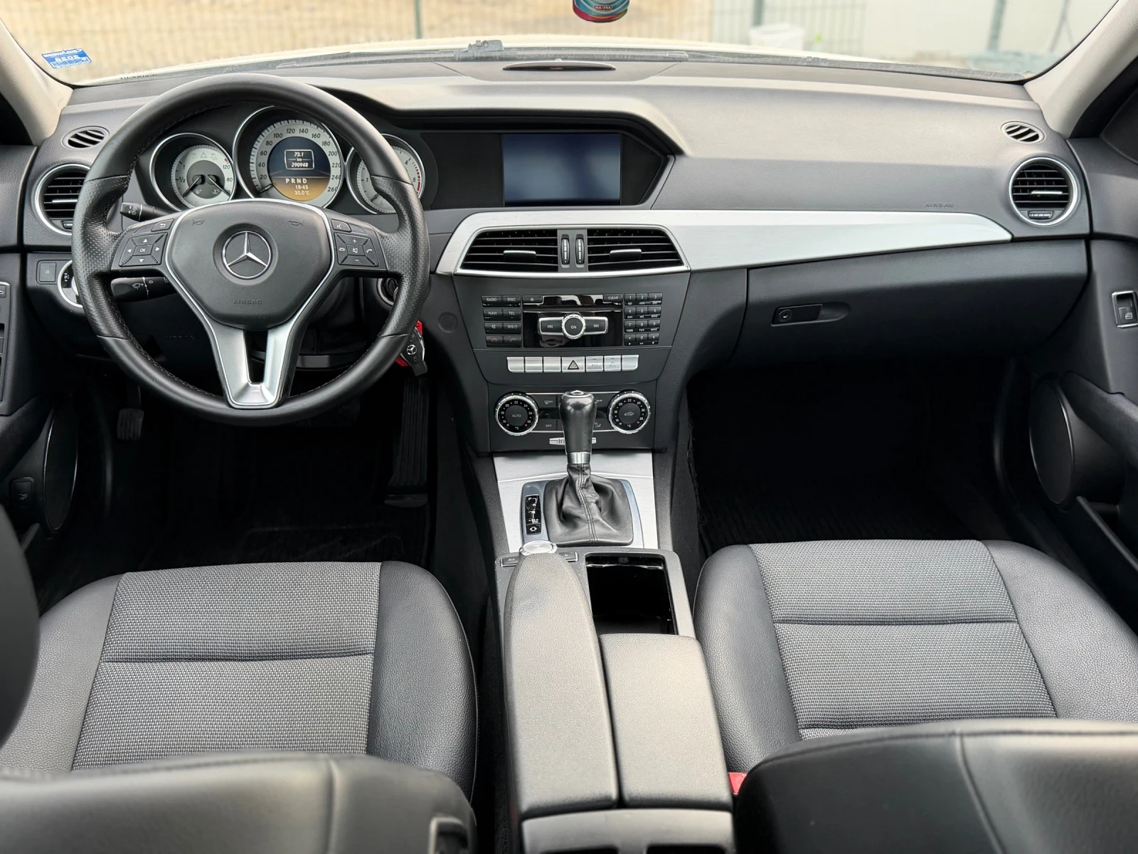 Mercedes-Benz C 220 /// CDI /// AMG LINE ///, снимка 7 - Автомобили и джипове - 55016222
