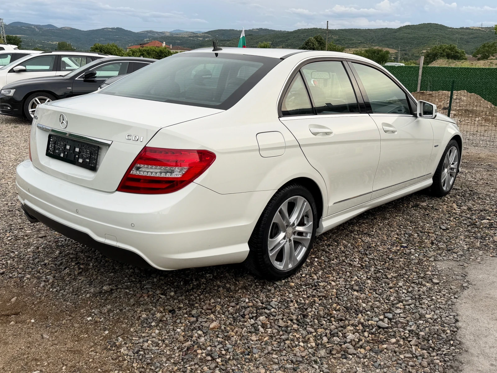 Mercedes-Benz C 220 /// CDI /// AMG LINE ///, снимка 4 - Автомобили и джипове - 55016222