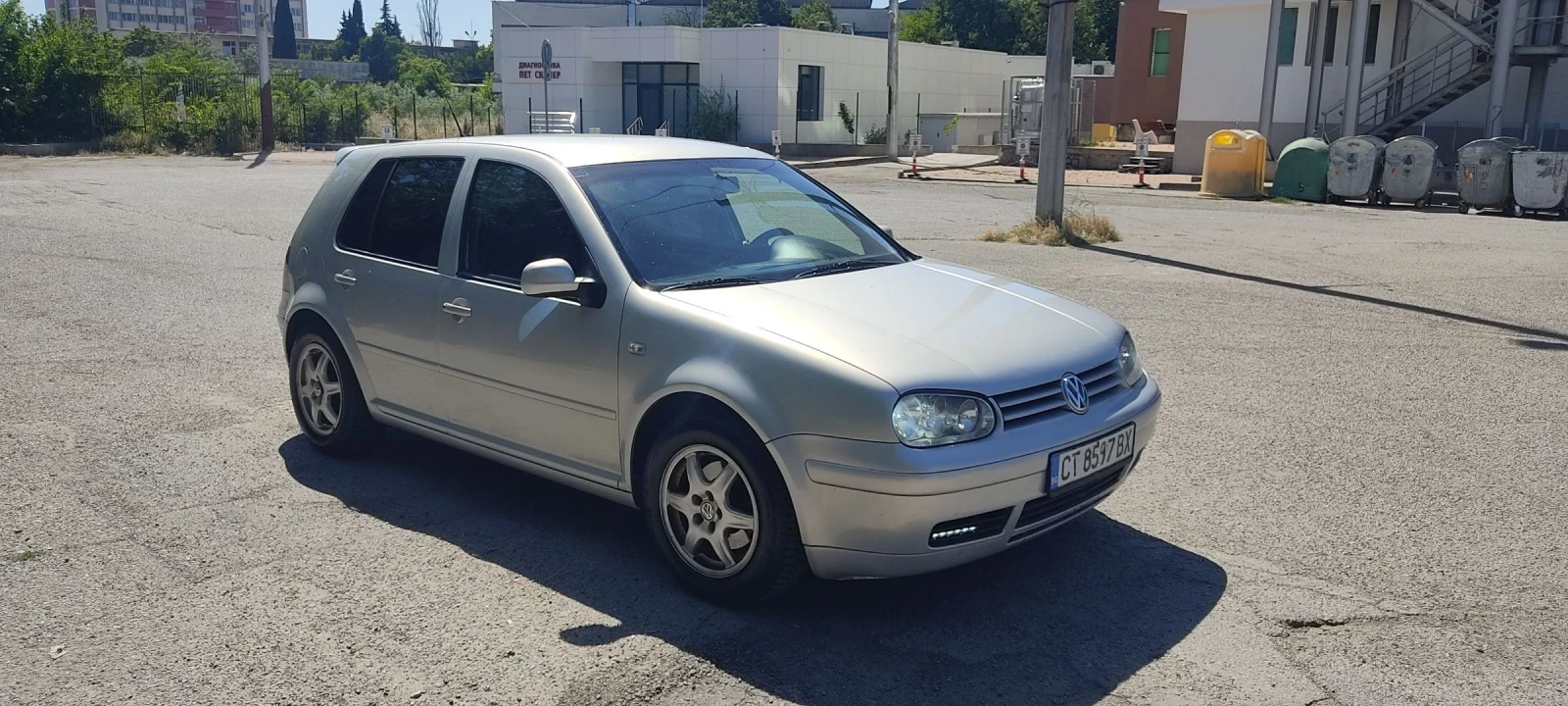 VW Golf 1.9 tdi, снимка 13 - Автомобили и джипове - 55080293