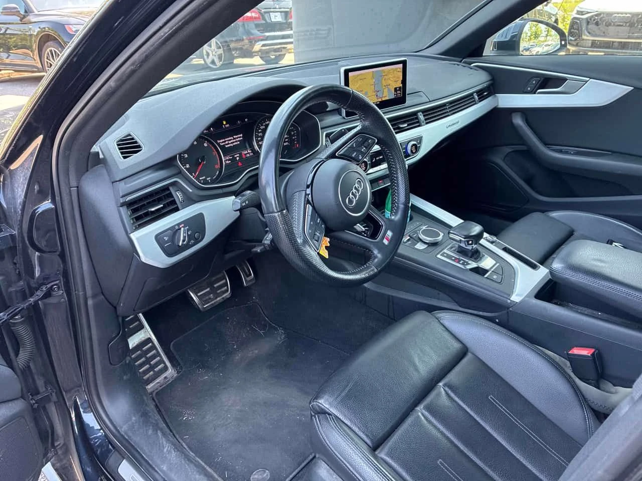 Audi A4 | Progressiv | ШИБИДАХ | CARFAX | , снимка 5 - Автомобили и джипове - 55513400
