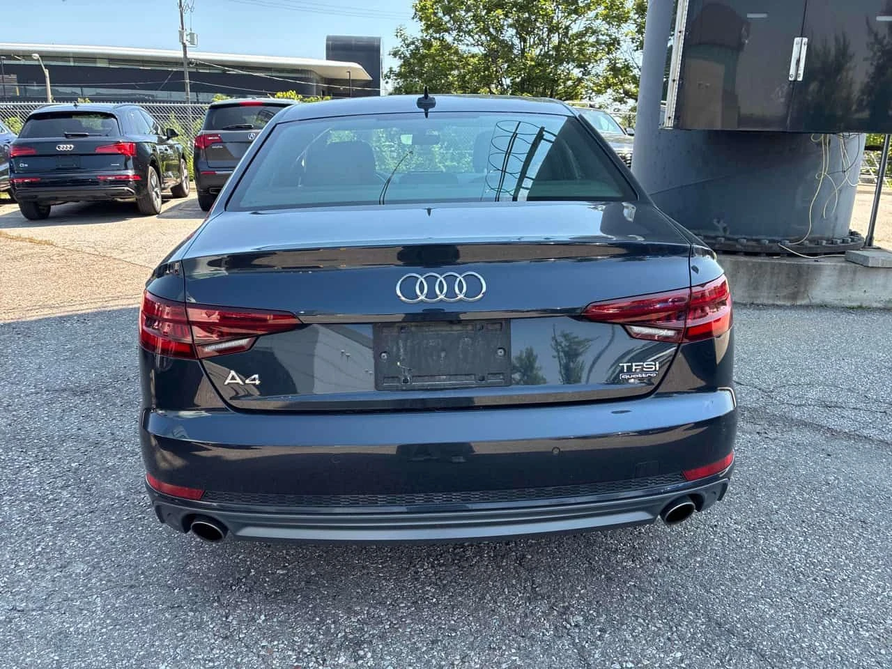 Audi A4 | Progressiv | ШИБИДАХ | CARFAX | , снимка 4 - Автомобили и джипове - 55513400