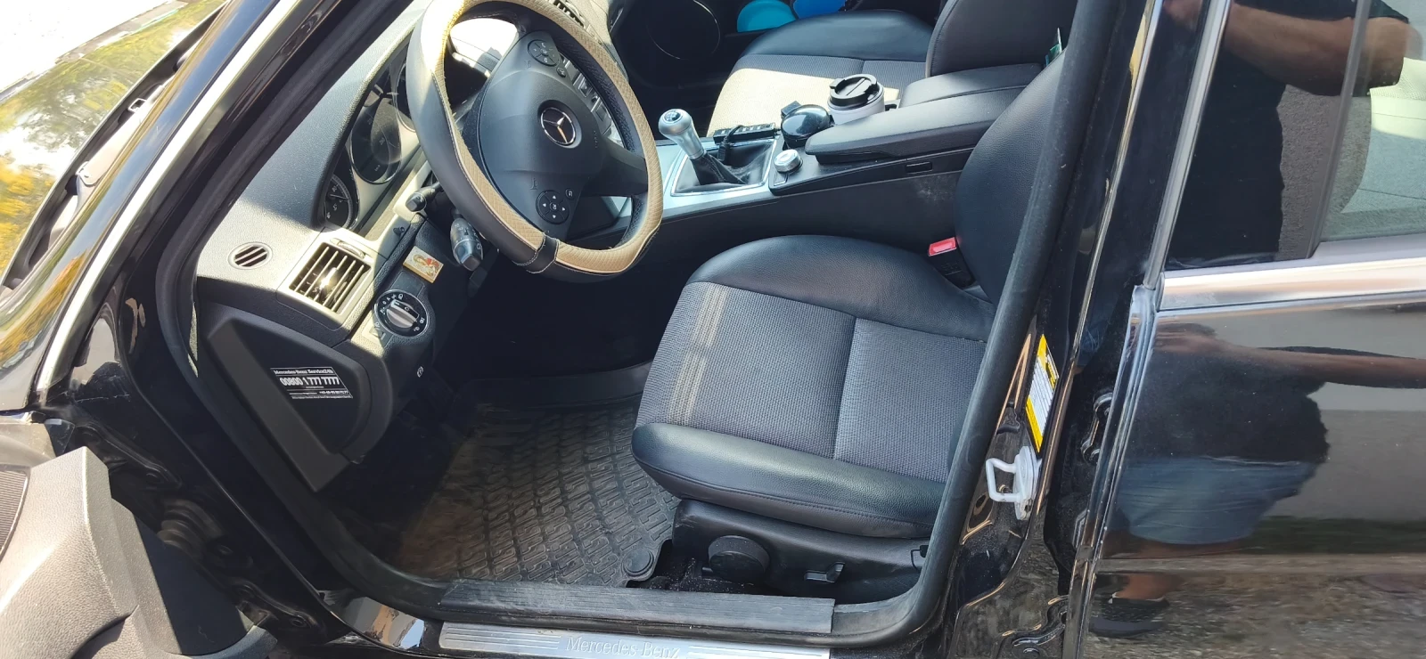 Mercedes-Benz C 180, снимка 14 - Автомобили и джипове - 55652533