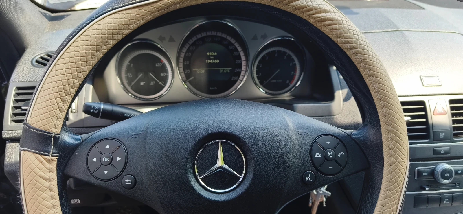 Mercedes-Benz C 180, снимка 5 - Автомобили и джипове - 55652533