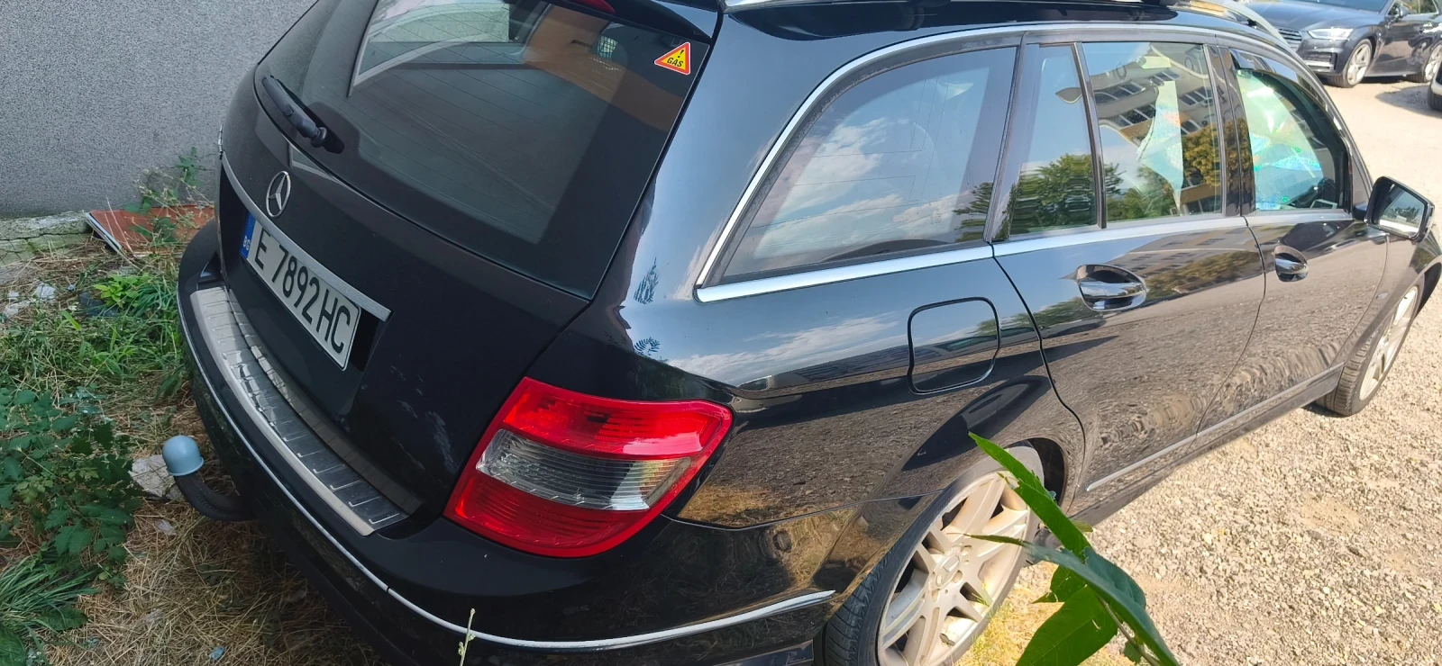 Mercedes-Benz C 180, снимка 15 - Автомобили и джипове - 55652533