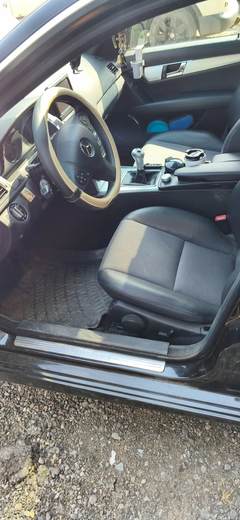Mercedes-Benz C 180, снимка 10 - Автомобили и джипове - 55652533