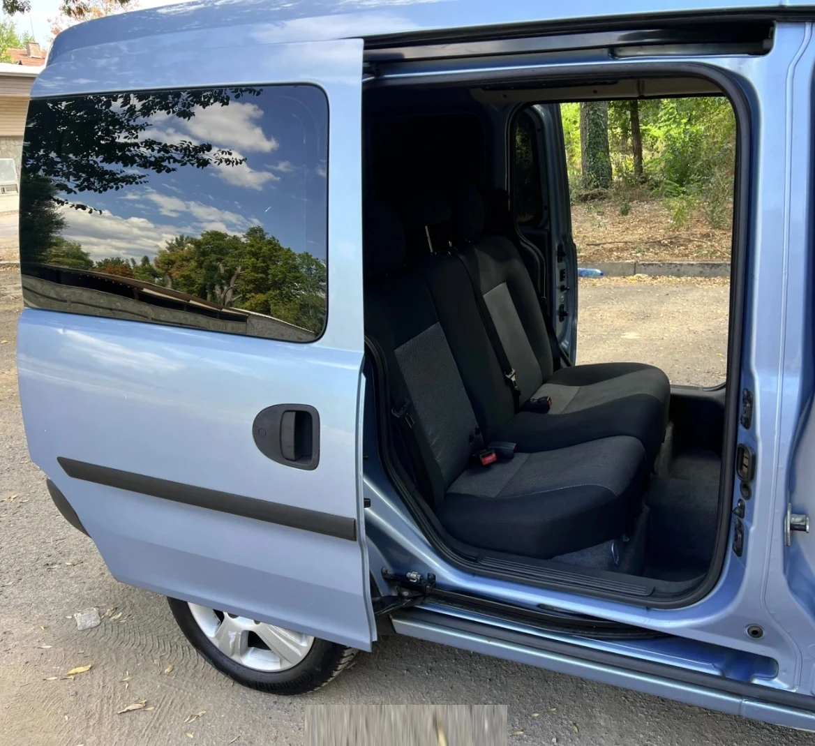 Opel Combo 1.6 Бензин/Метан, снимка 4 - Автомобили и джипове - 55878520