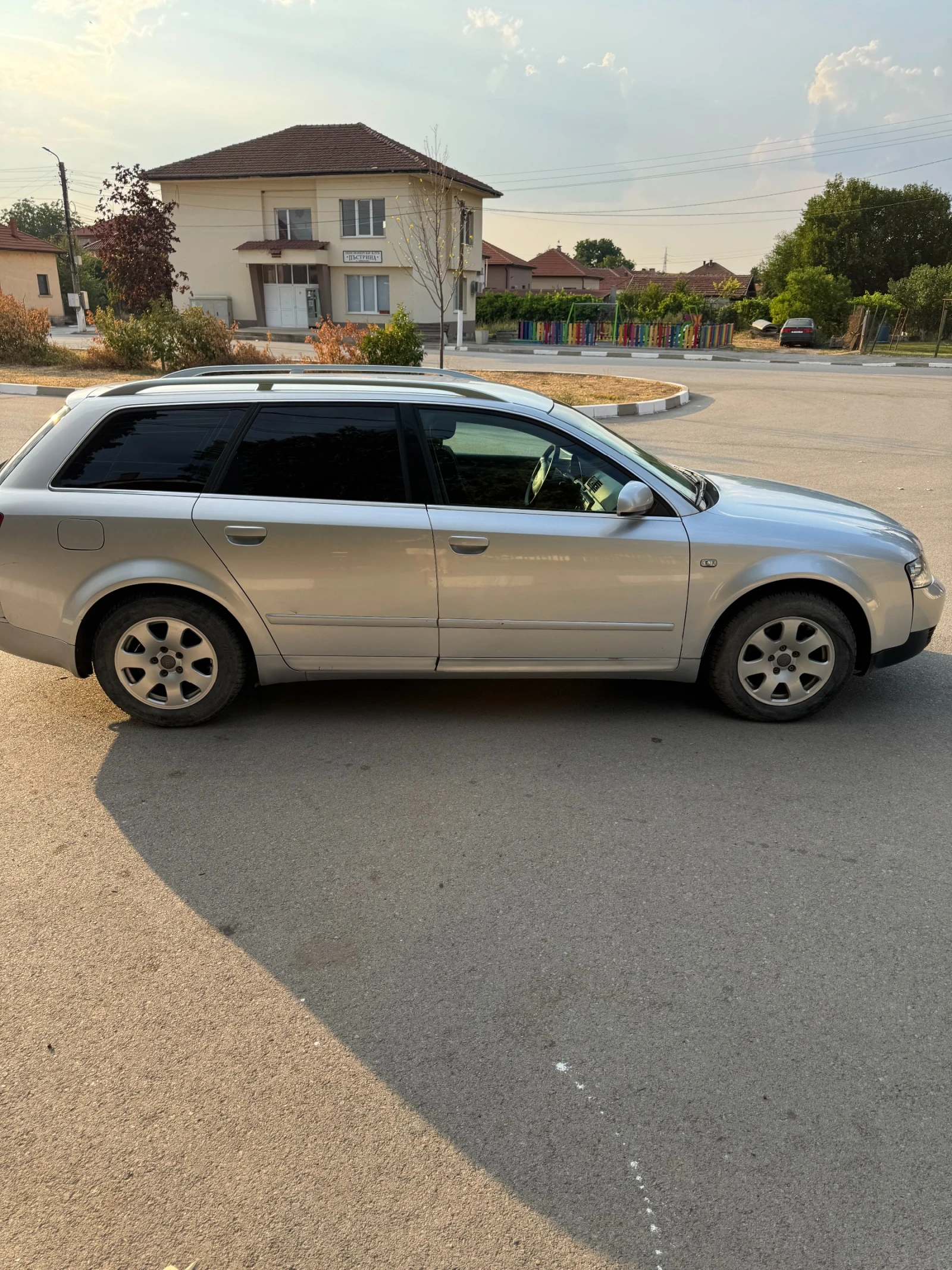 Audi A4, снимка 2 - Автомобили и джипове - 56232548