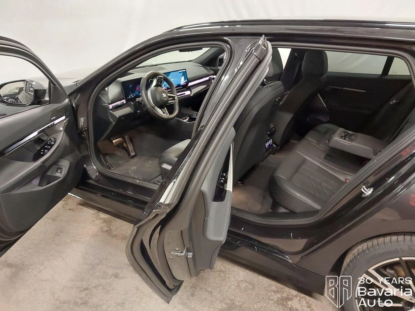 BMW 520 d Touring Steptronic, снимка 5 - Автомобили и джипове - 56634241