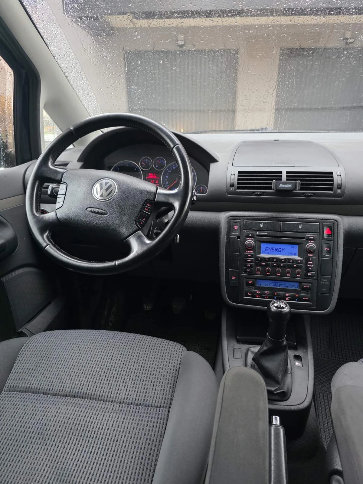 VW Sharan, снимка 8 - Автомобили и джипове - 56660915