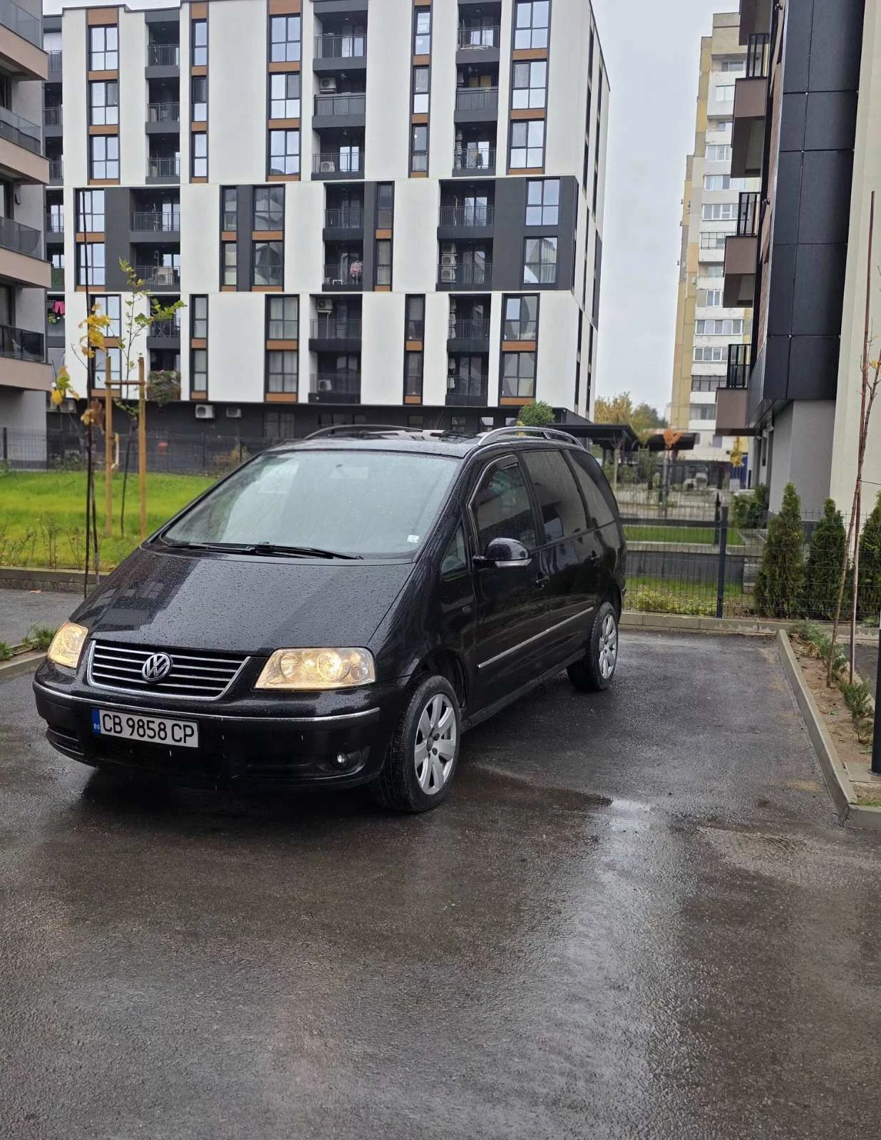 VW Sharan, снимка 2 - Автомобили и джипове - 56660915