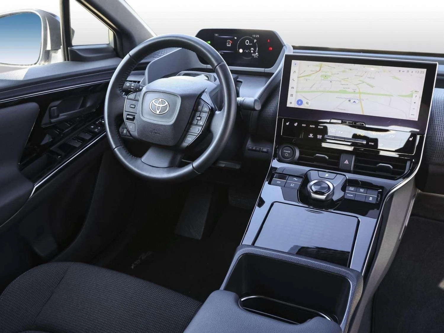 Toyota bZ4X FWD - 71.4 kWh - 204 �� - ����������� | Mobile.bg � ����������� 7