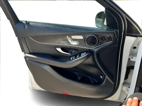 Mercedes-Benz GLC 300, снимка 13