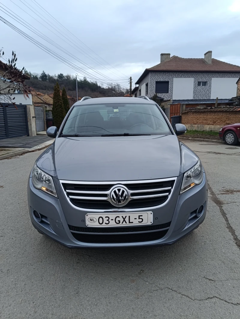 VW Tiguan 2.0TDI 4MOTION DSG, снимка 2 - Автомобили и джипове - 48260927