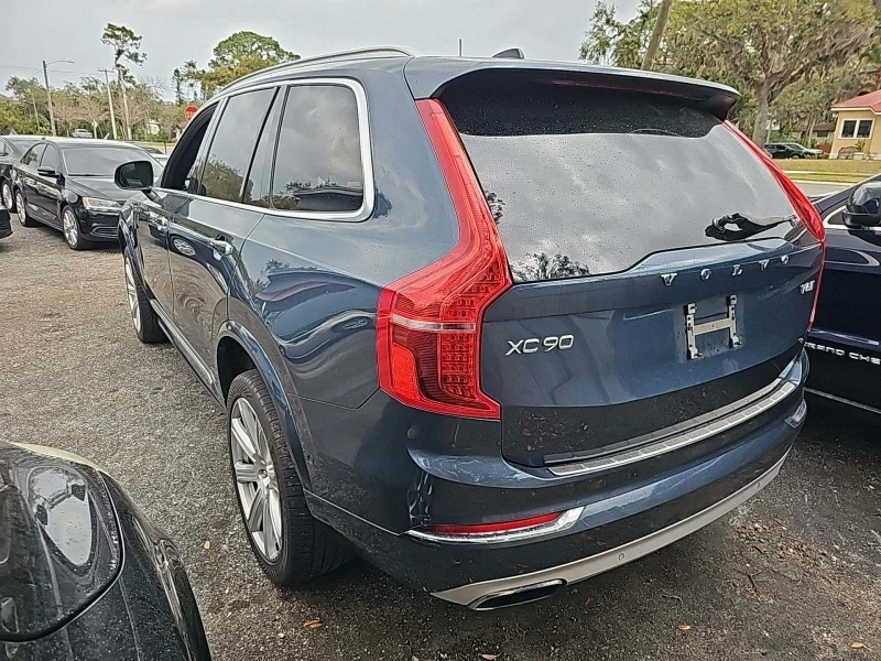 Volvo Xc90, снимка 3 - Автомобили и джипове - 49401805