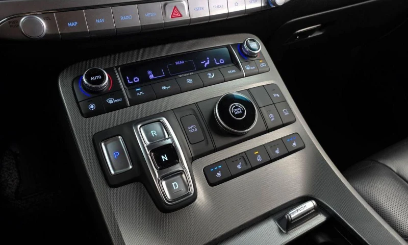 Hyundai Palisade Diesel 2.2 2WD Prestige, снимка 9 - Автомобили и джипове - 52059122