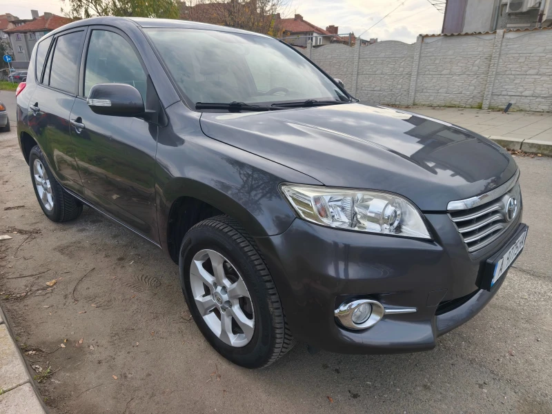 Toyota Rav4 2.2 D-4D (150 Hp), снимка 8 - Автомобили и джипове - 52512531