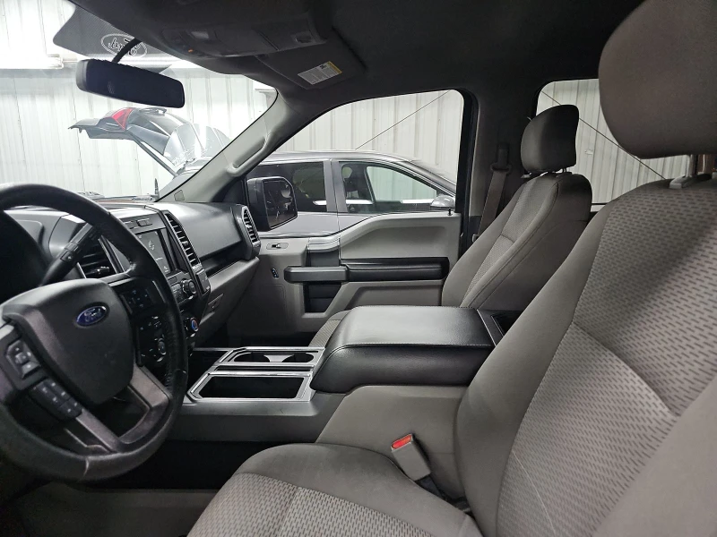 Ford F150 XLT* Crew Cab* Short bed* , снимка 7 - Автомобили и джипове - 52858858