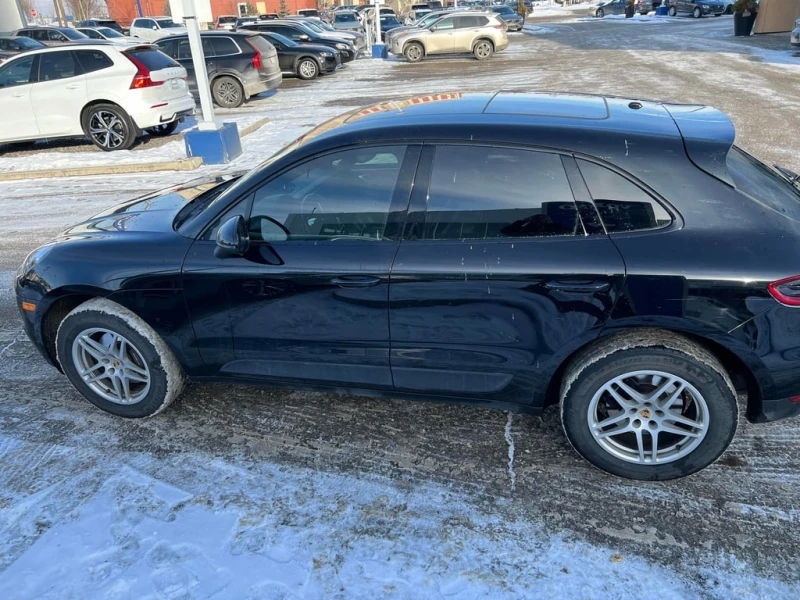 Porsche Macan * AWD * CARFAX * ЦЕНА ДО БГ, снимка 2 - Автомобили и джипове - 53274093