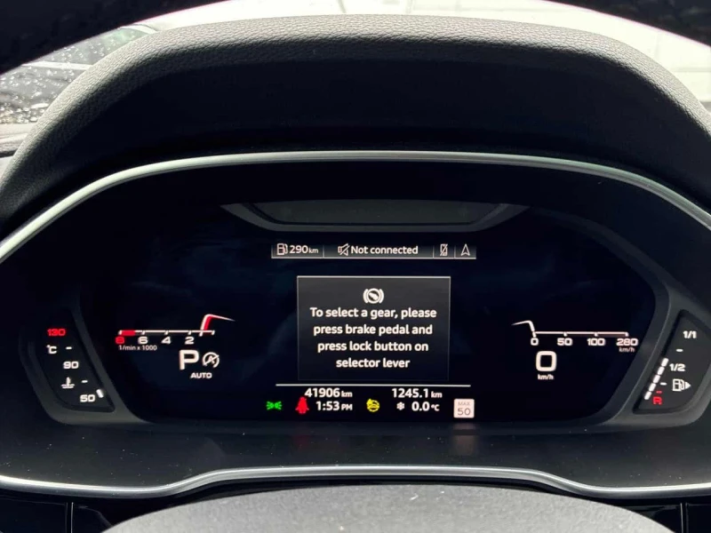 Audi Q3 * Technik * CARFAX * ЦЕНА ДО БГ, снимка 8 - Автомобили и джипове - 53512972