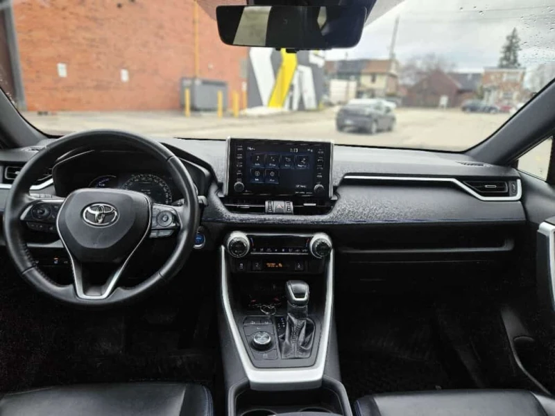 Toyota Rav4 * XSE HYBRID AWD LEATHER SUNROOF CERTIFIED * CARFA, снимка 12 - Автомобили и джипове - 53513483