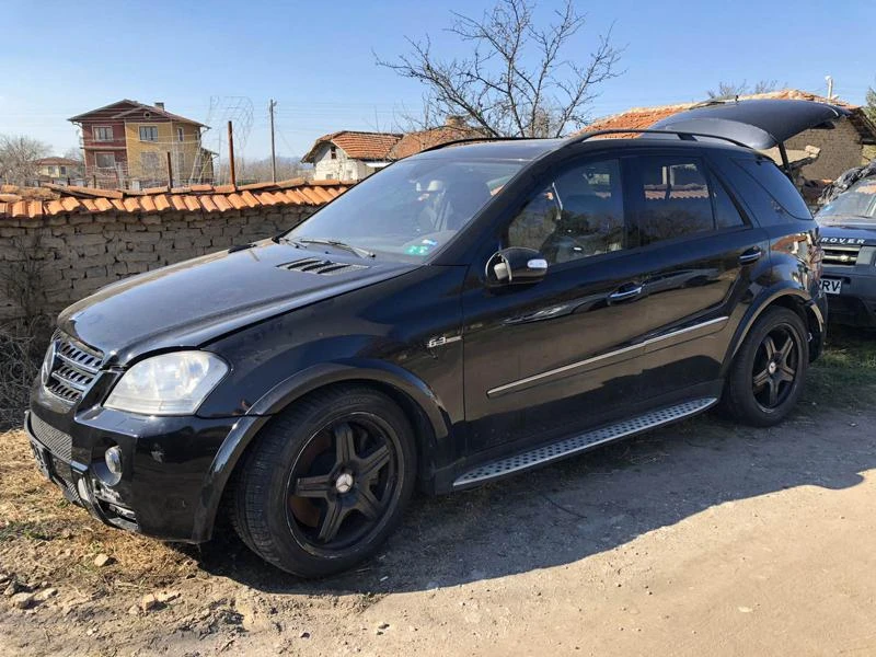 Mercedes-Benz ML 63 AMG 6.3 AMG, снимка 10 - Автомобили и джипове - 27245119