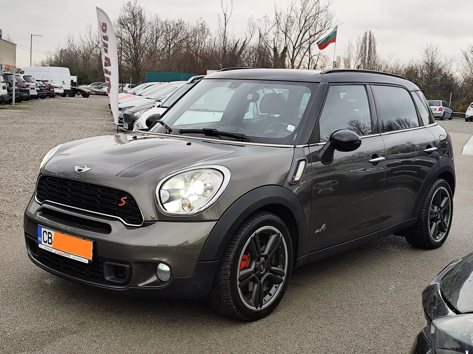 Mini Countryman ALL4* 1.6T* LED/XENON* NAVI* КОЖА* АВТОМАТИК* , снимка 1