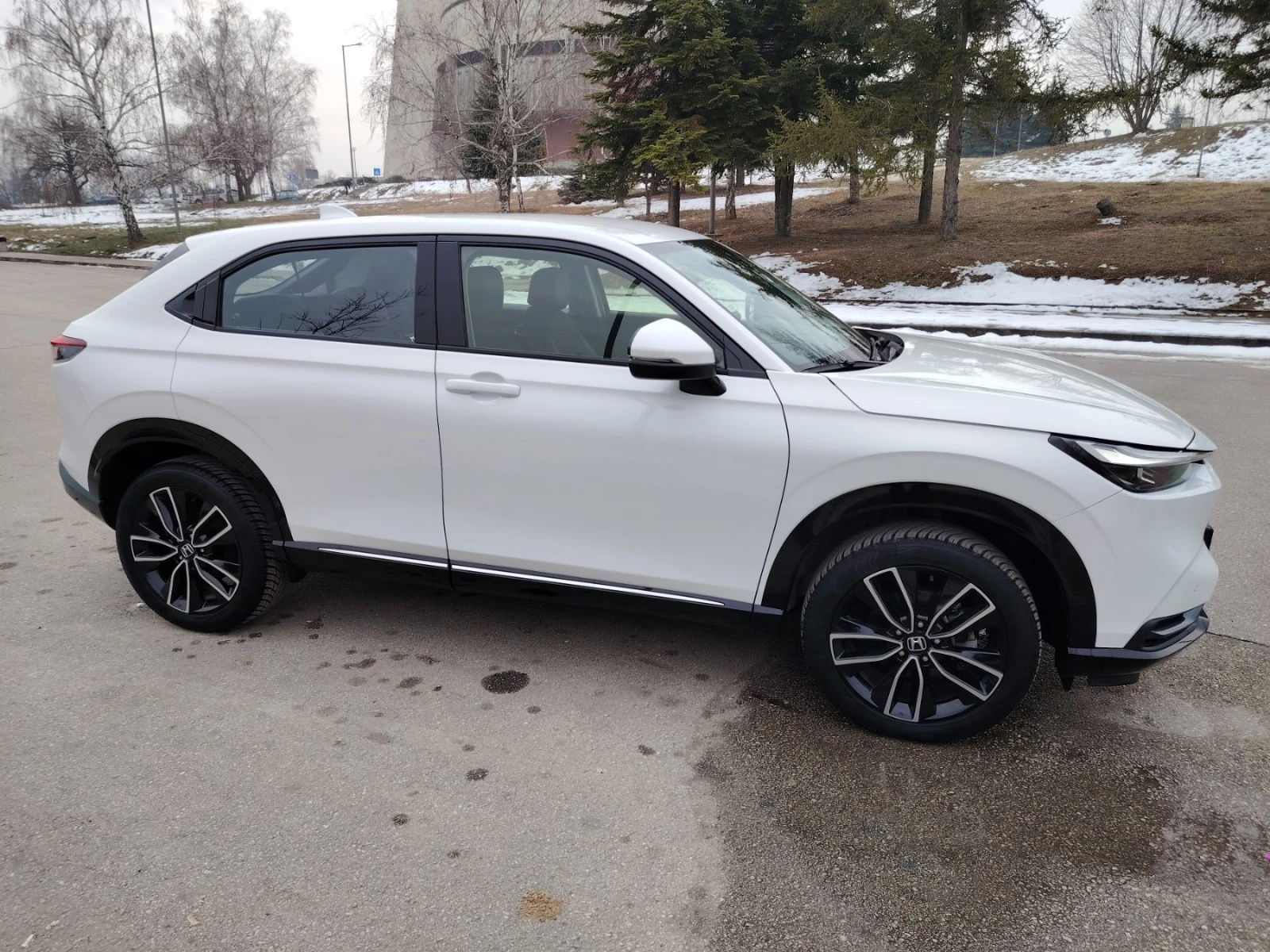 Honda Hr-v 1.5I-e HEV - изображение 3